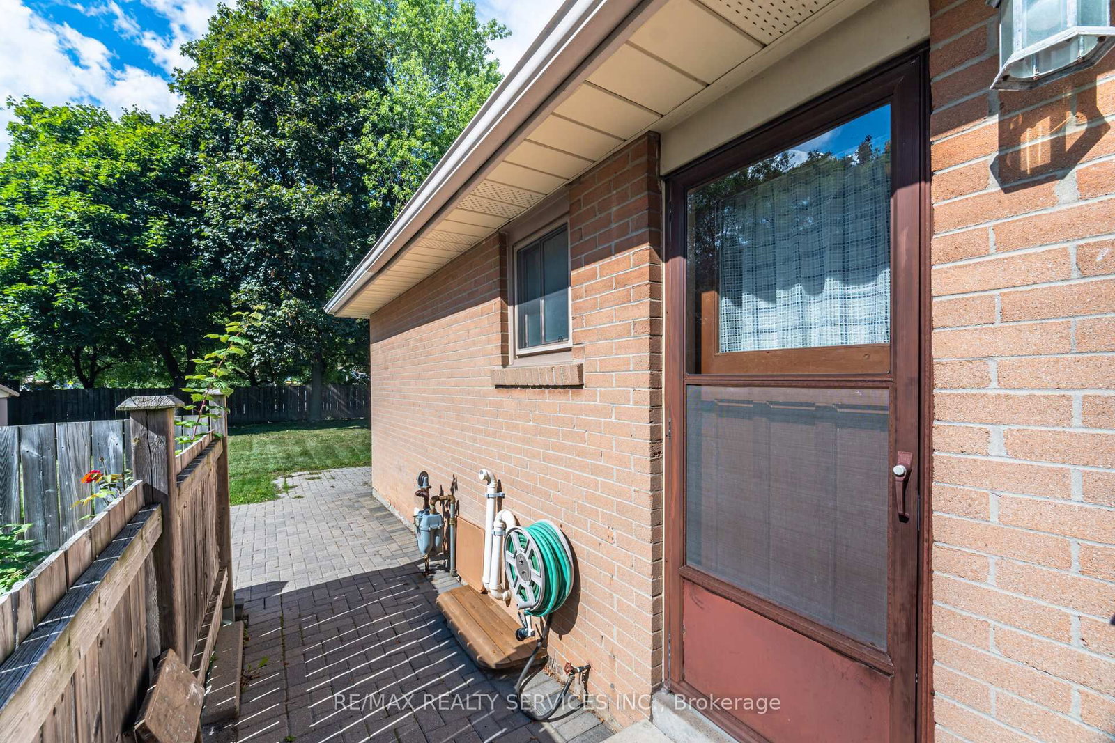 Listing Image 41