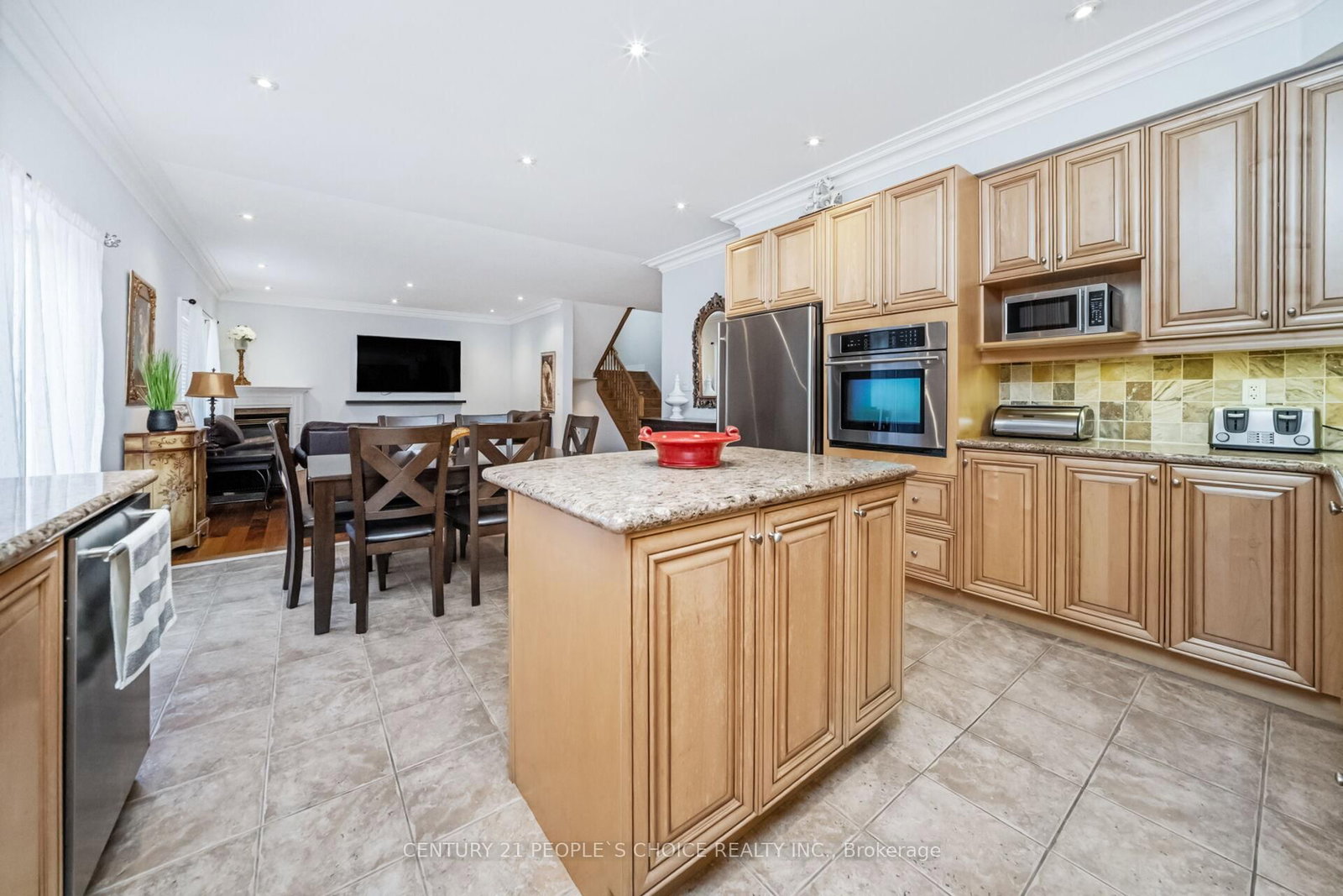 Listing Image 19