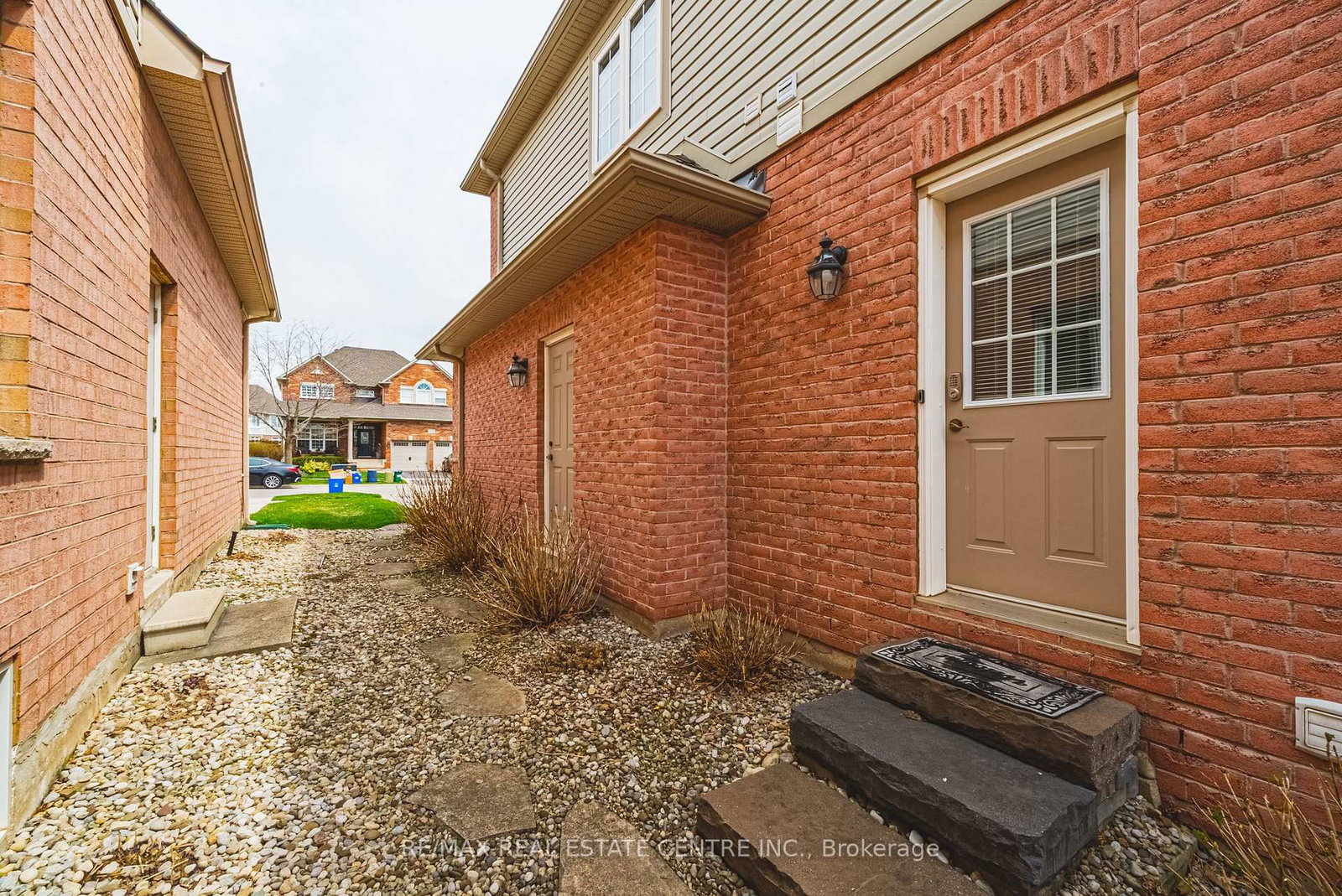 Listing Image 50