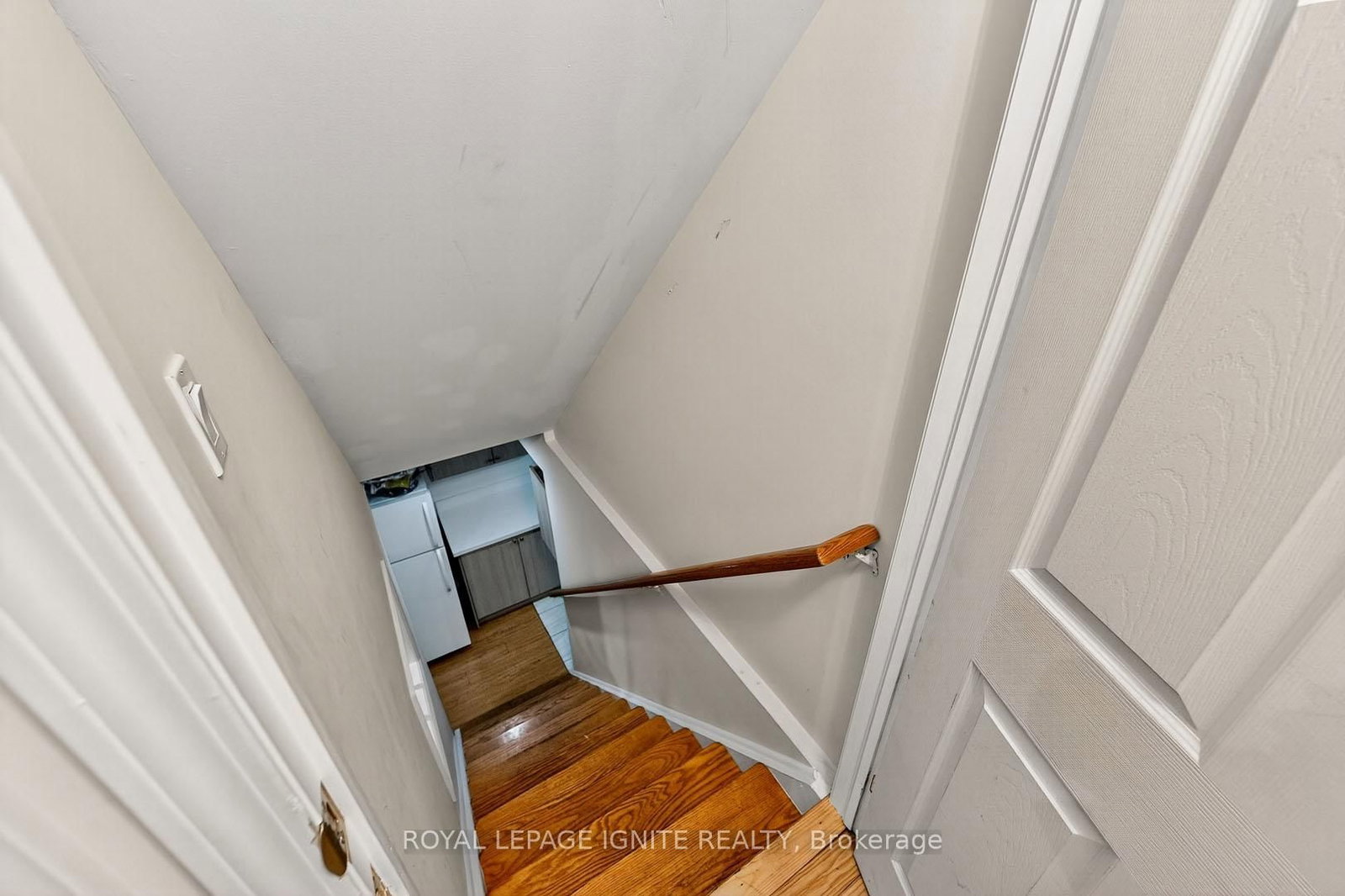 Semi-Detached House sold at 74 Dwyer Drive, Brampton, Ontario, L6S 0B1 - Gore Industrial North - MLS: W12377260