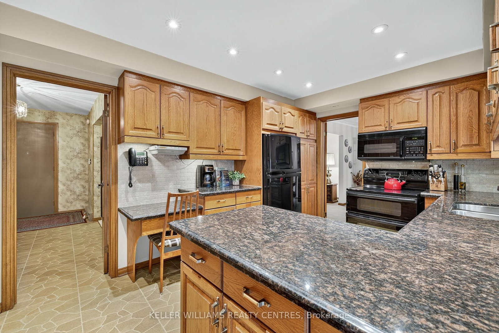 Listing Image 13