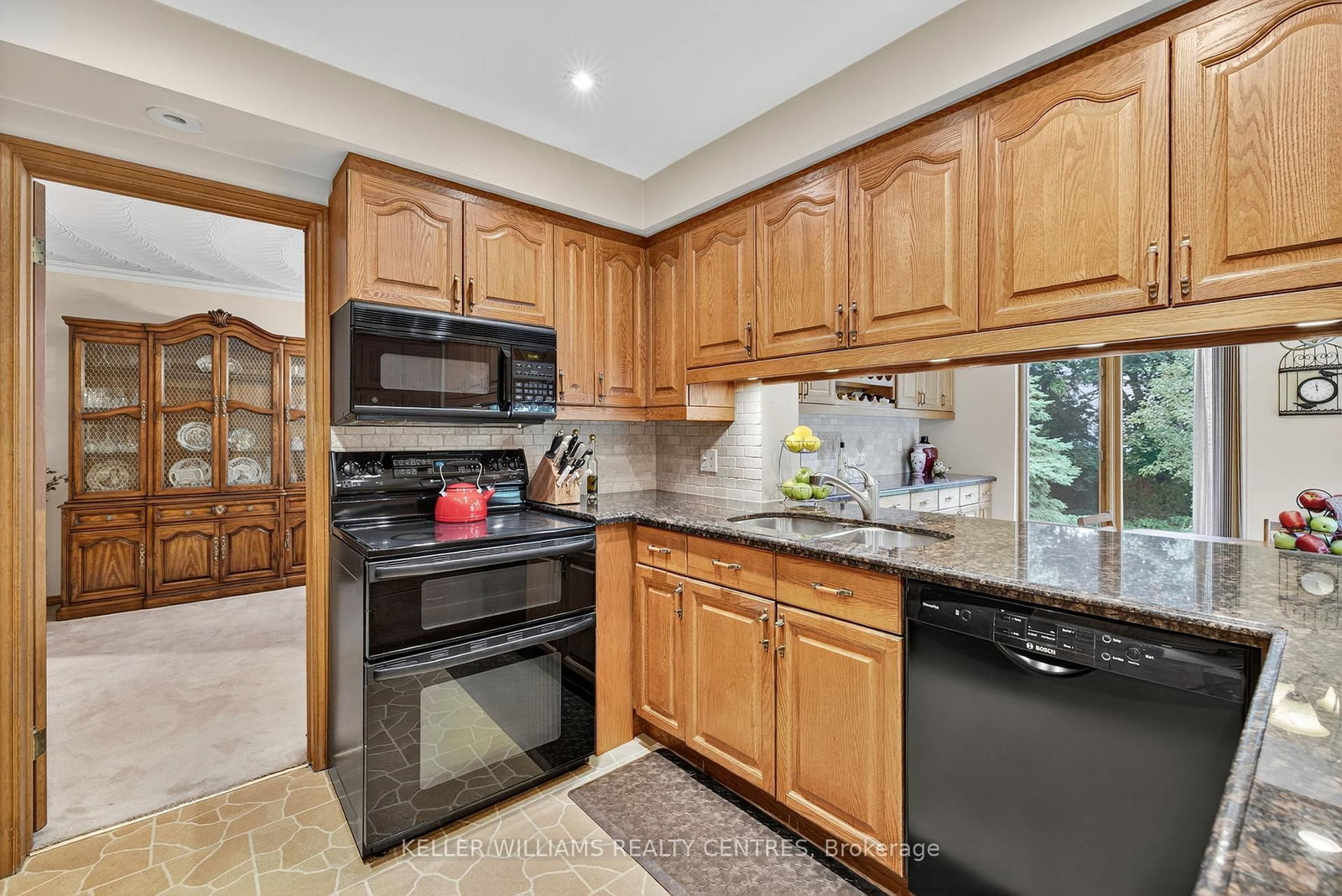 Listing Image 14