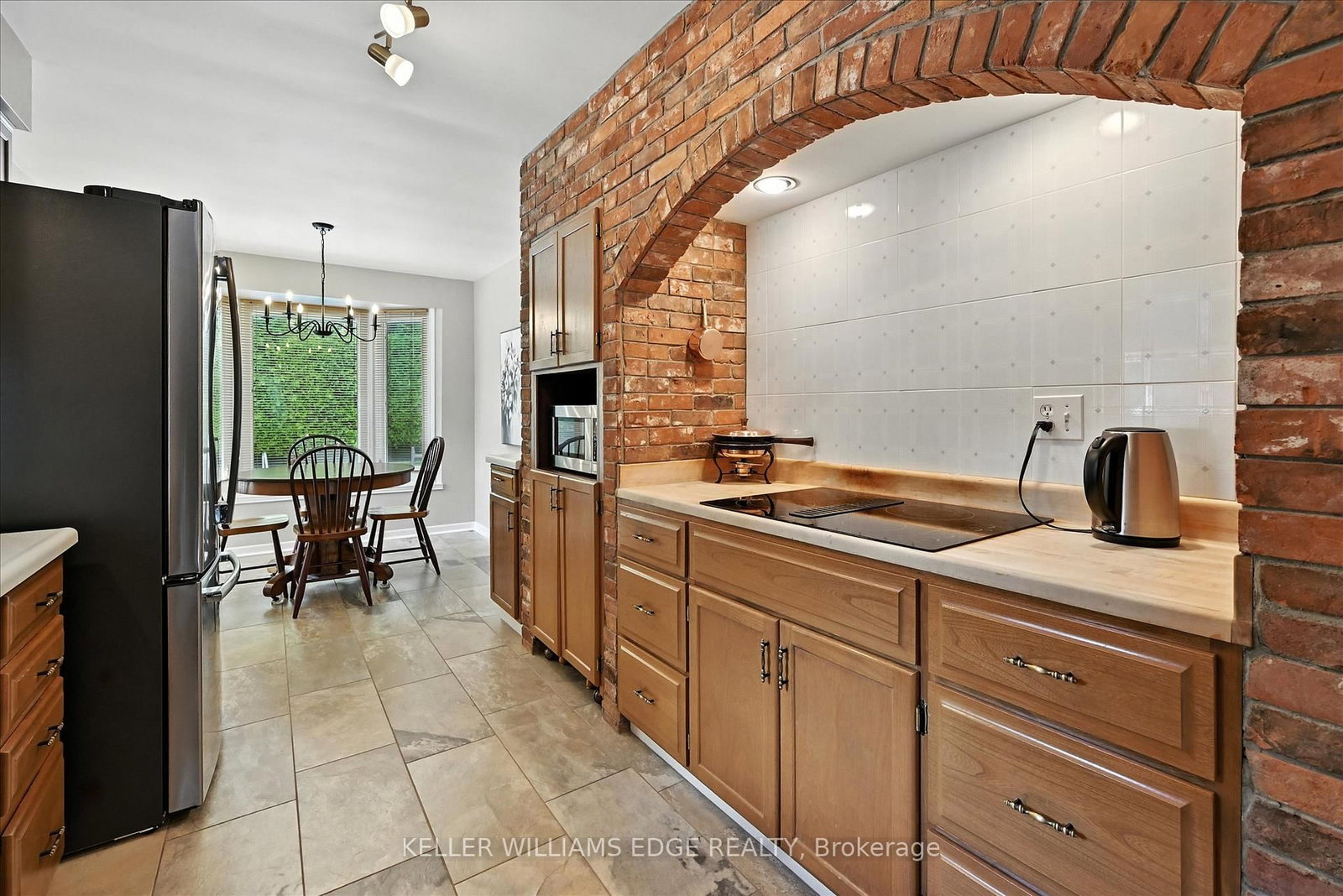 Listing Image 13
