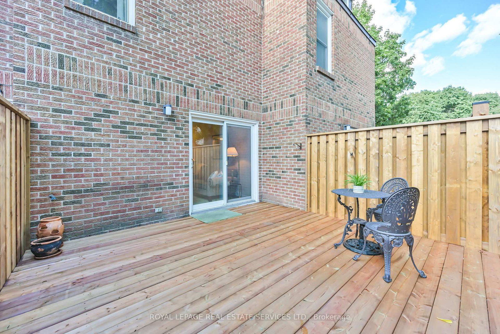 Listing Image 29