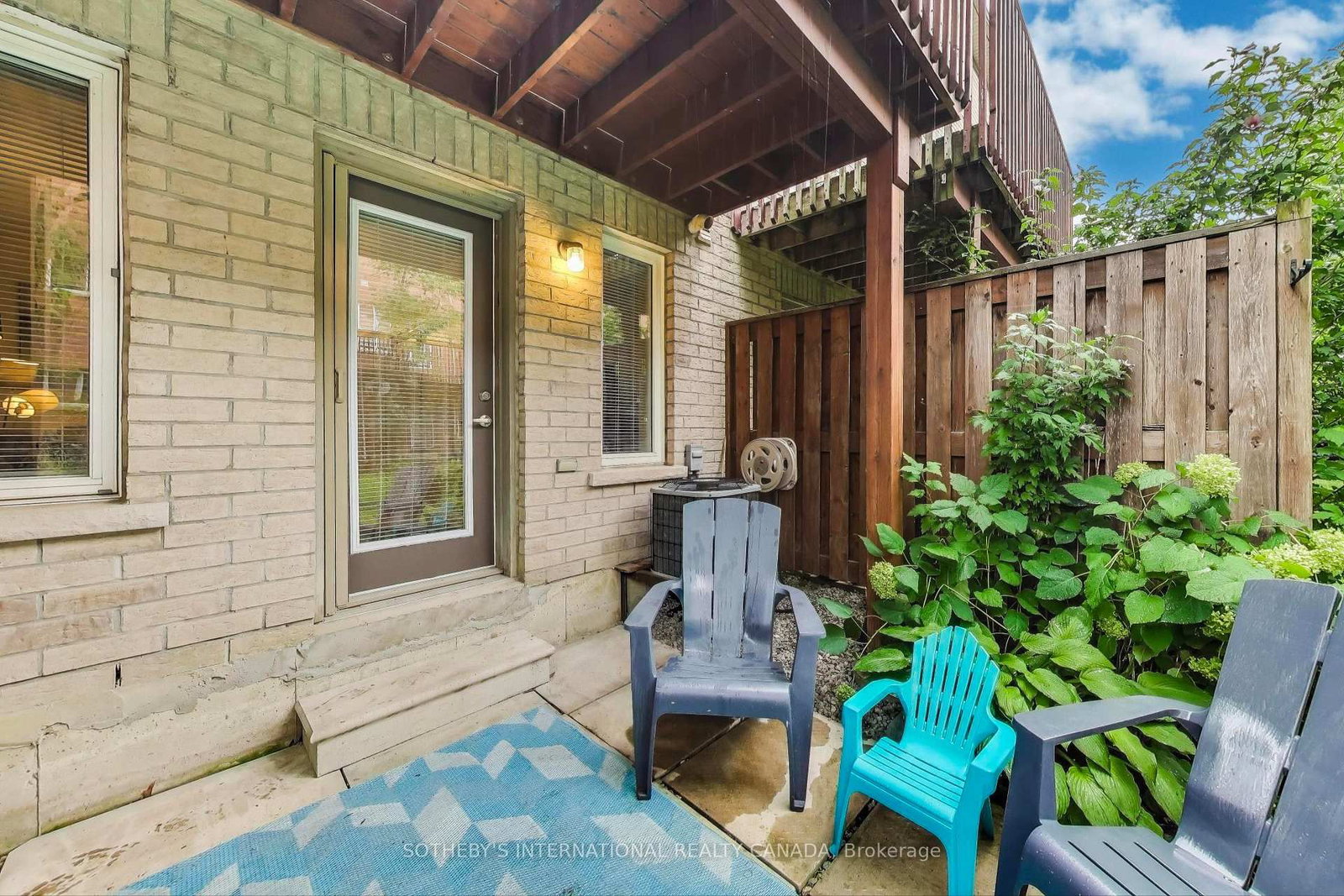 Listing Image 25