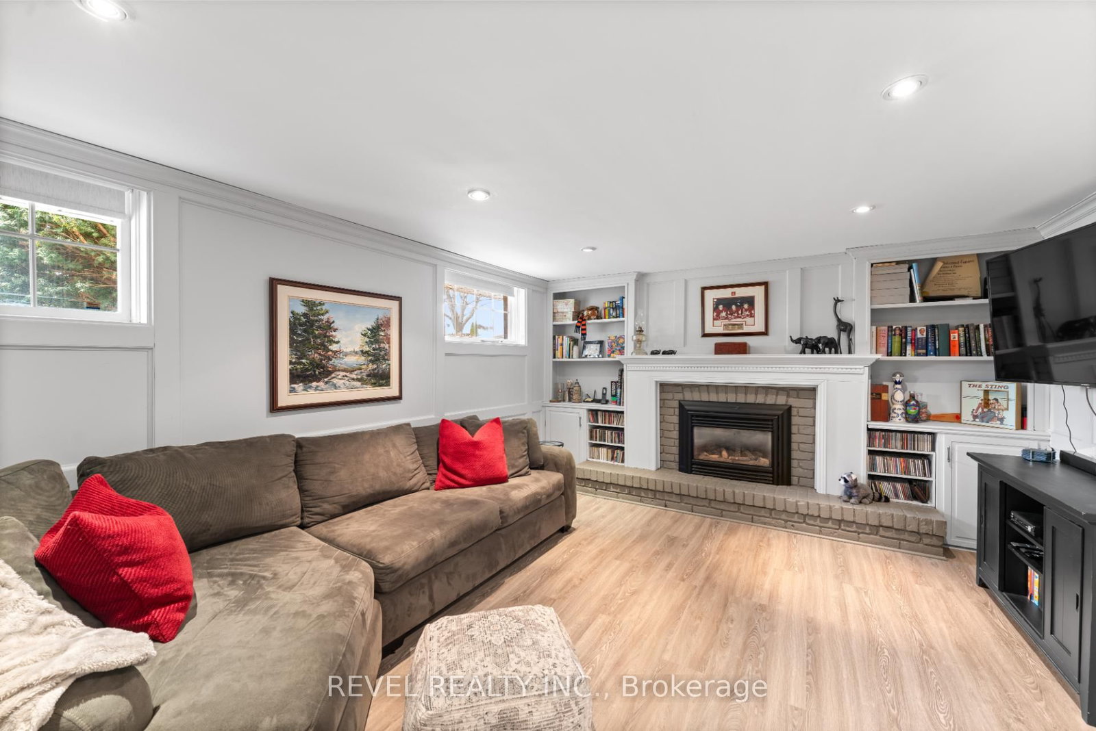 Listing Image 21