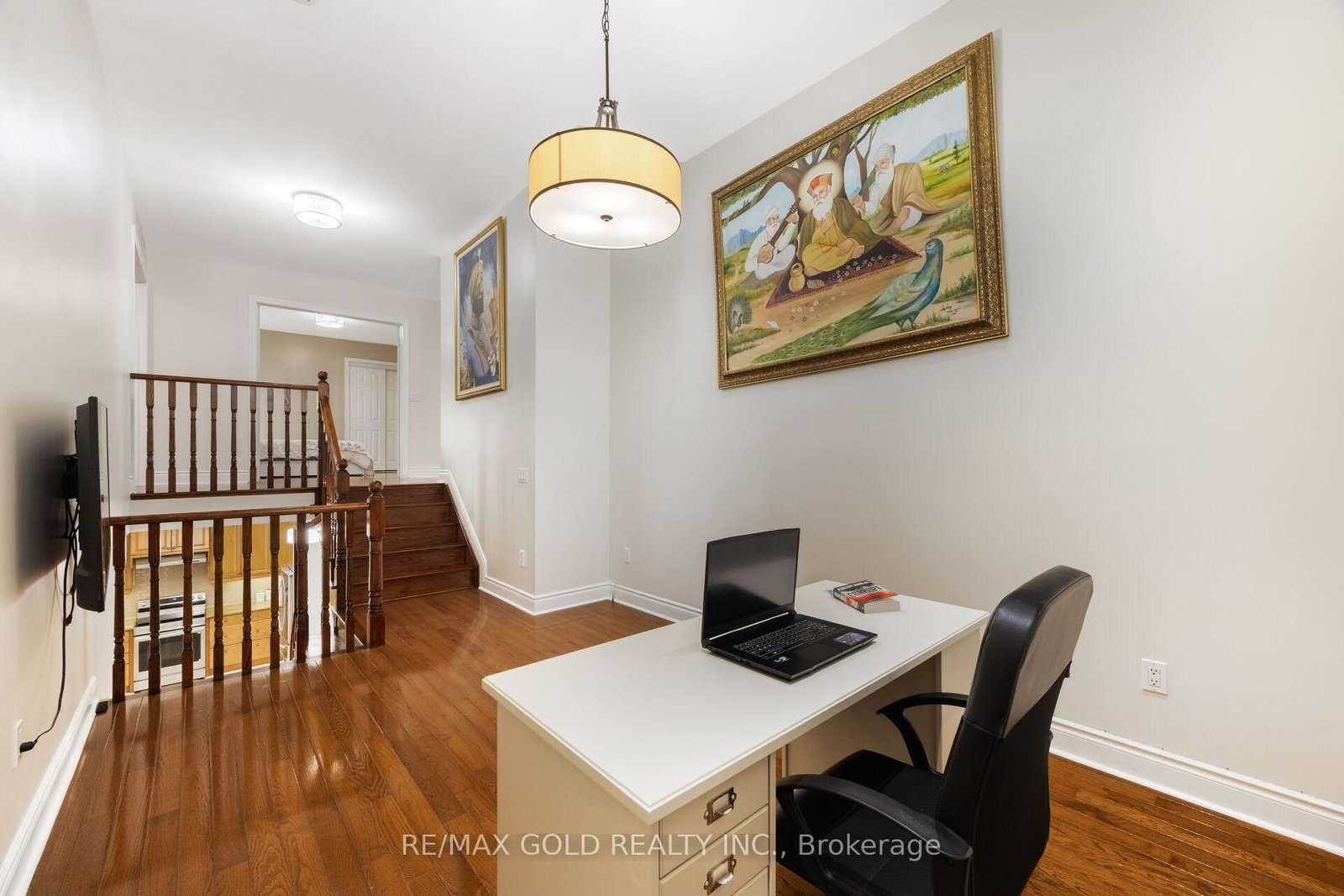 Listing Image 21