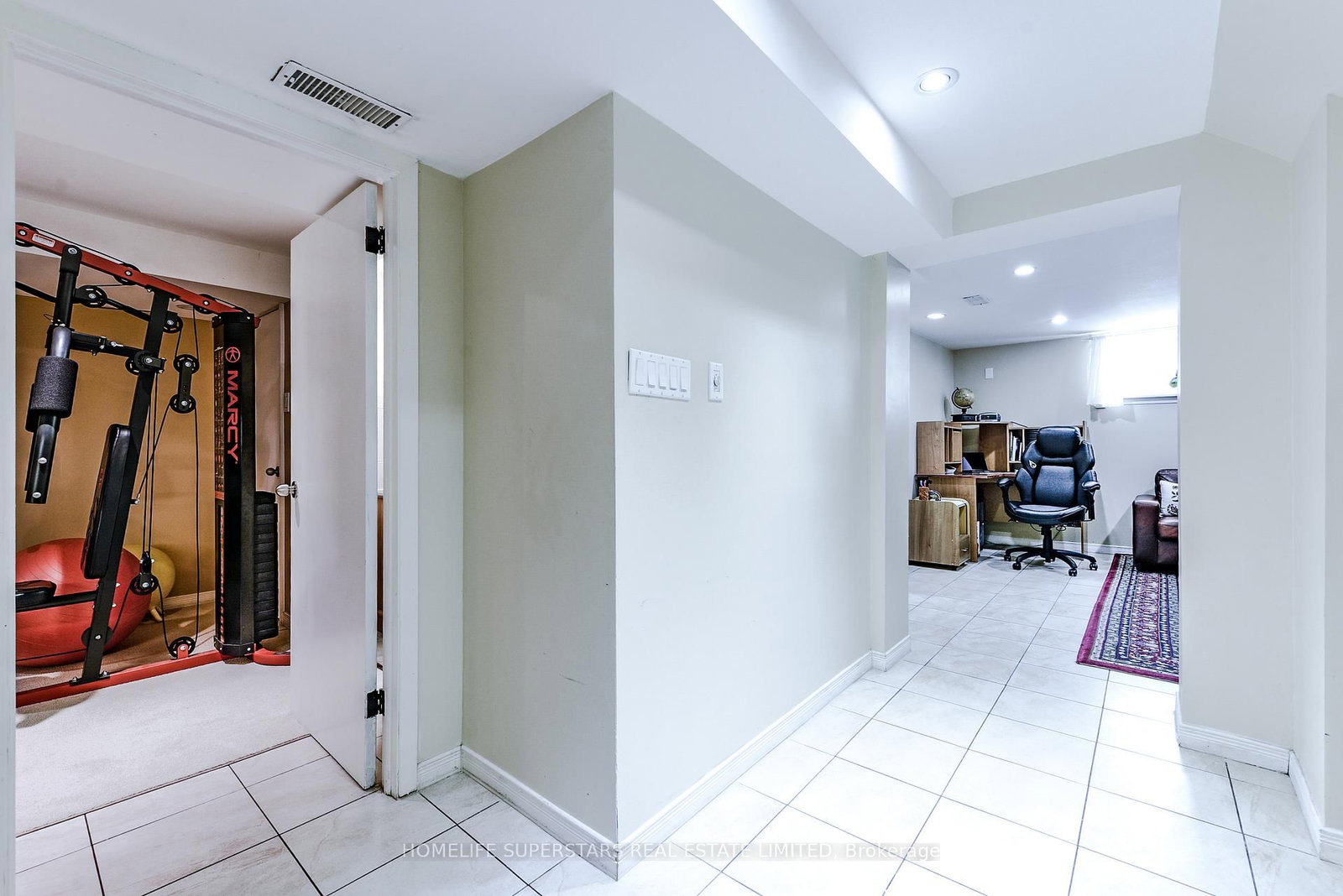 Listing Image 35
