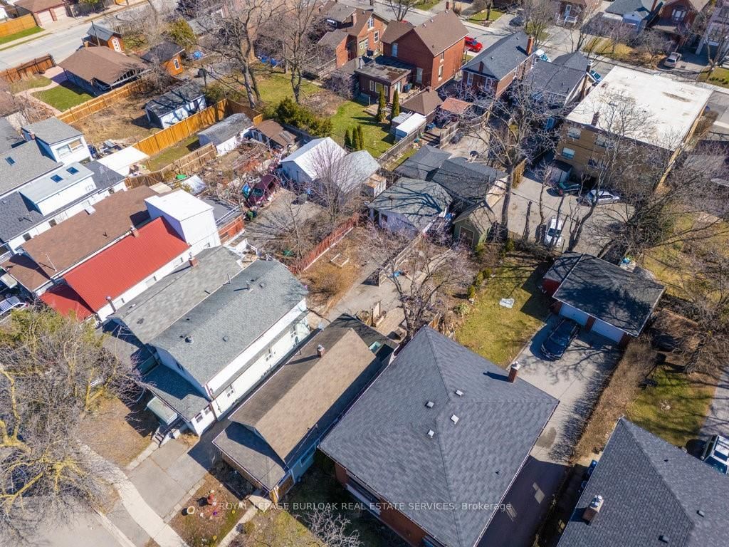 Listing Image 46
