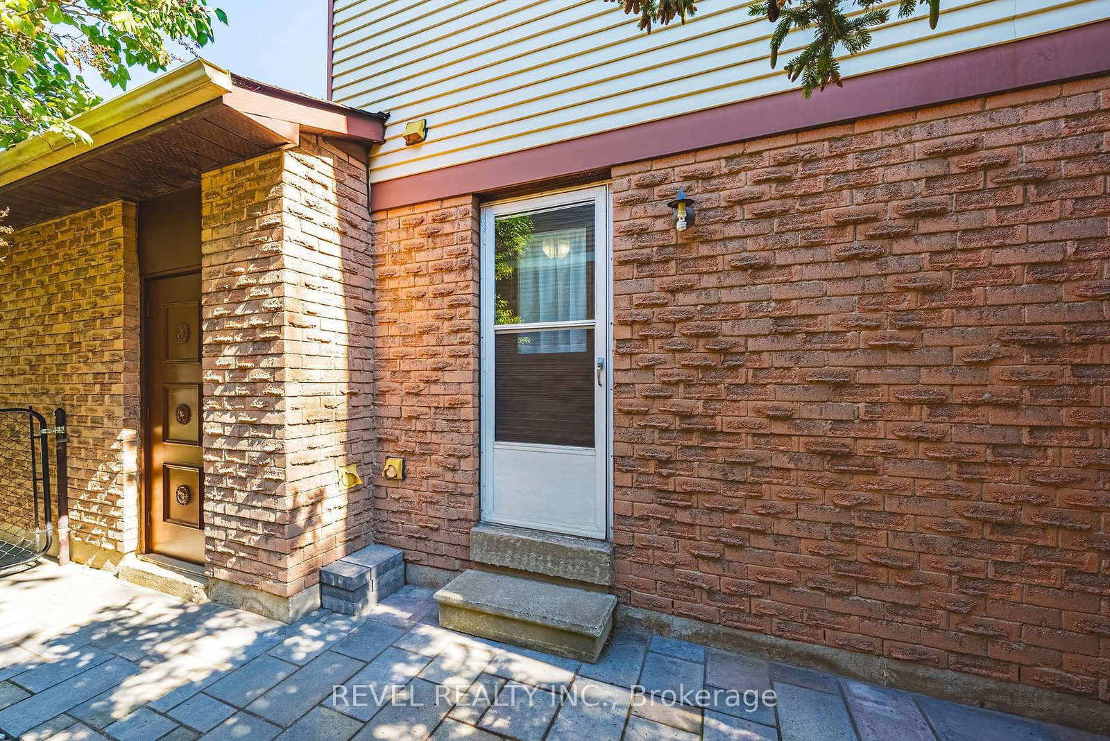 Listing Image 37