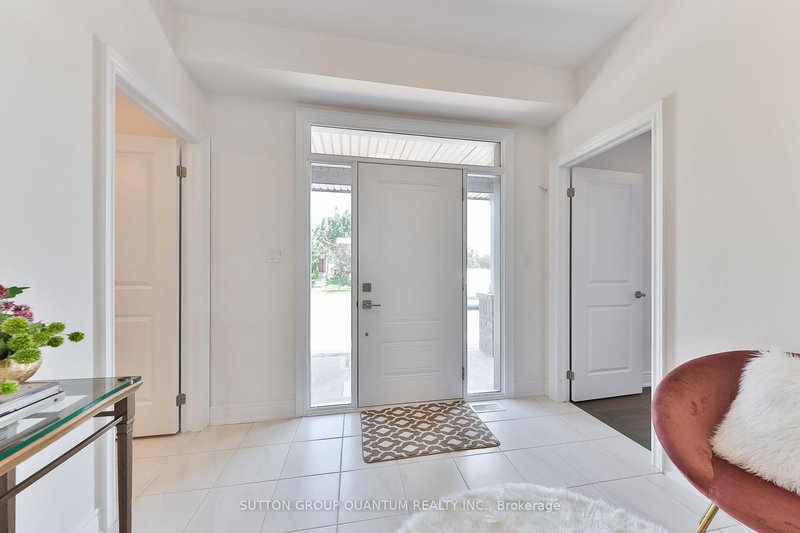 2168 Postmaster Dr, Oakville, L6M 5T1 | Image 3