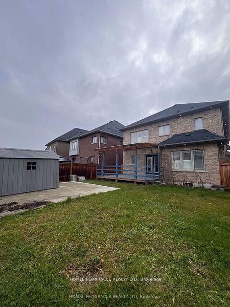 Listing Image 6