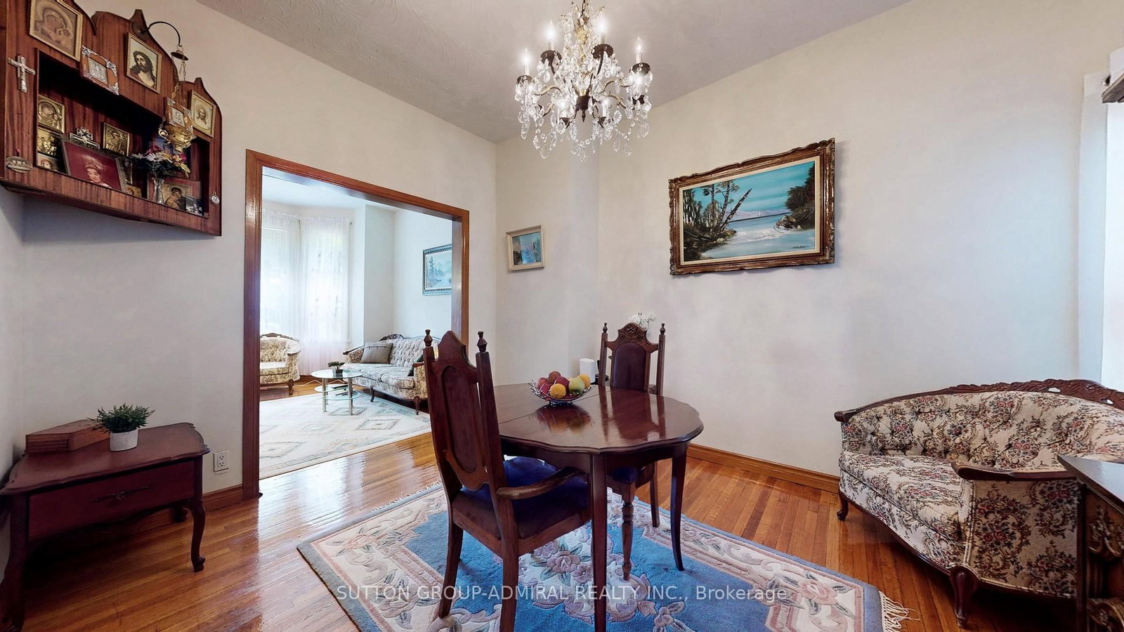 Listing Image 10