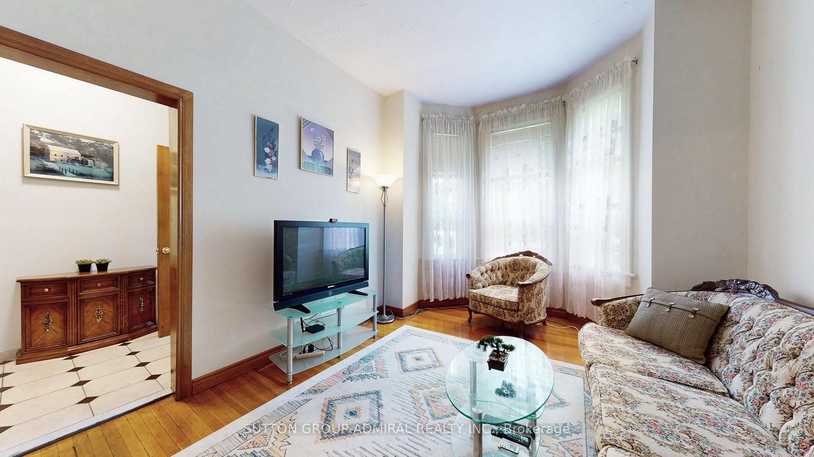 Listing Image 7