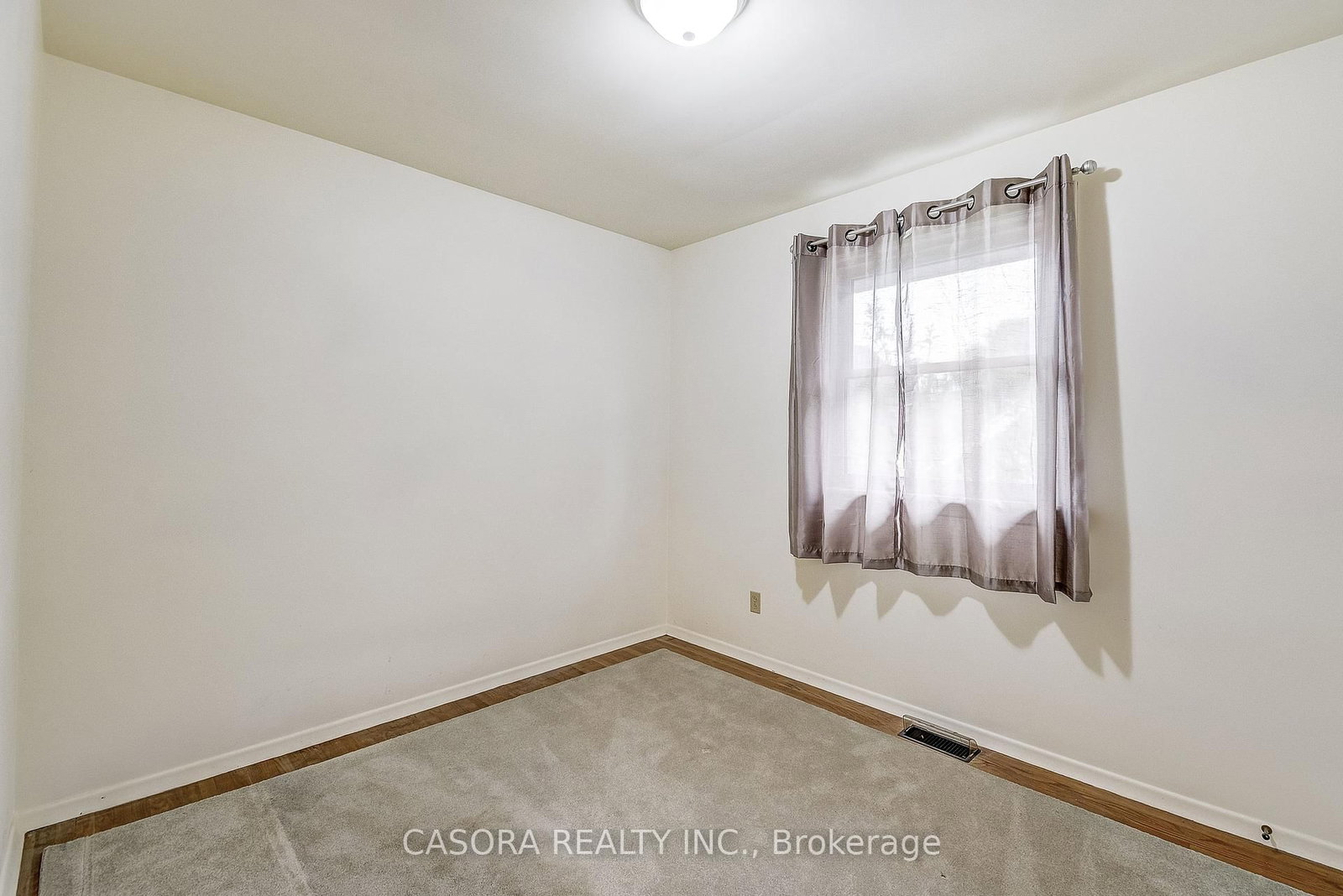 Detached House for sale at 5446 Calvert Place, Burlington, Ontario, L7L 3H7 - Appleby - MLS: W12380156