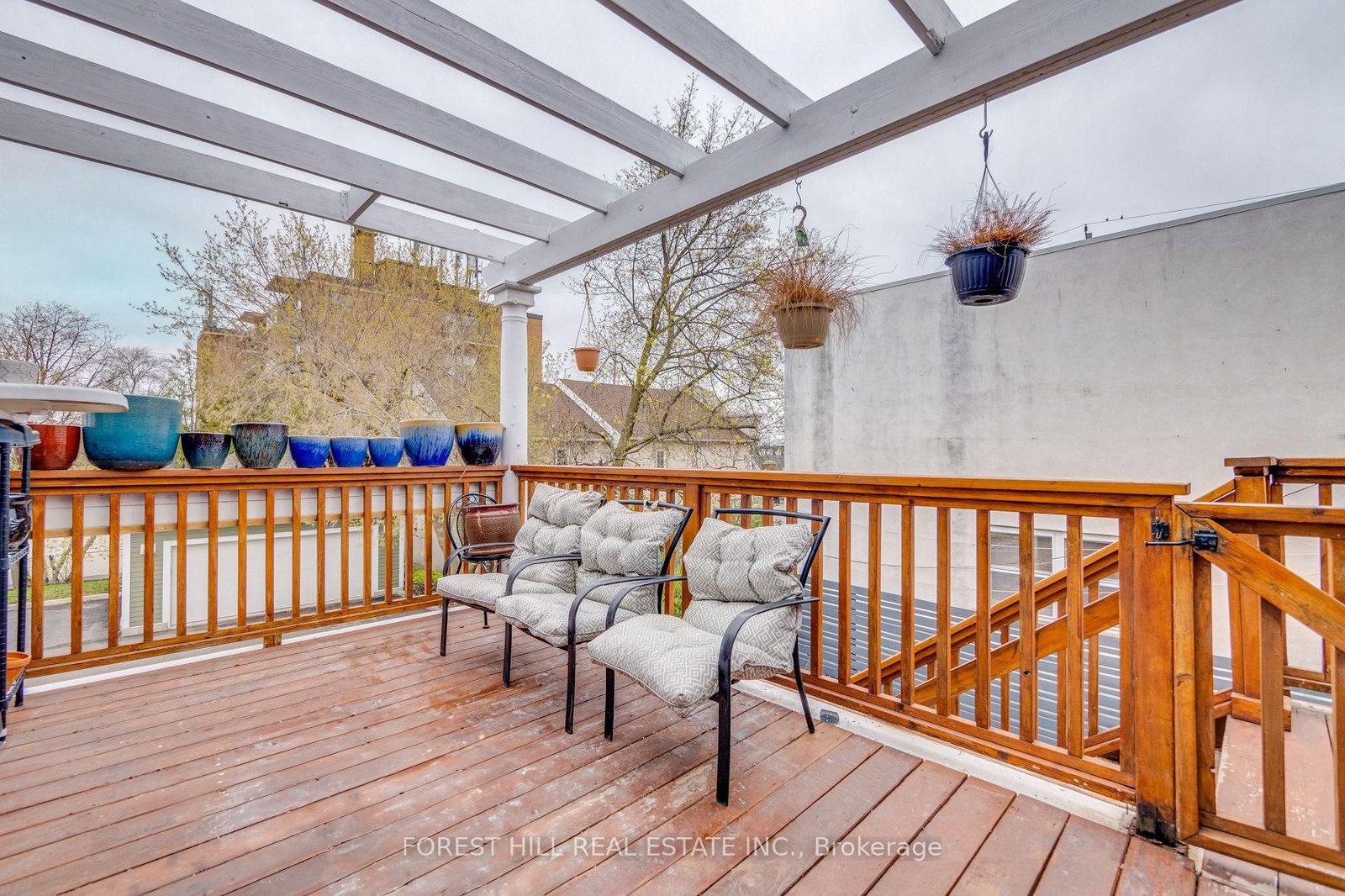 201 Queen Street S - Photo 22