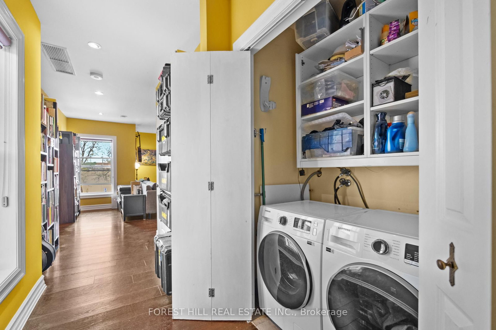 201 Queen Street S - Photo 26