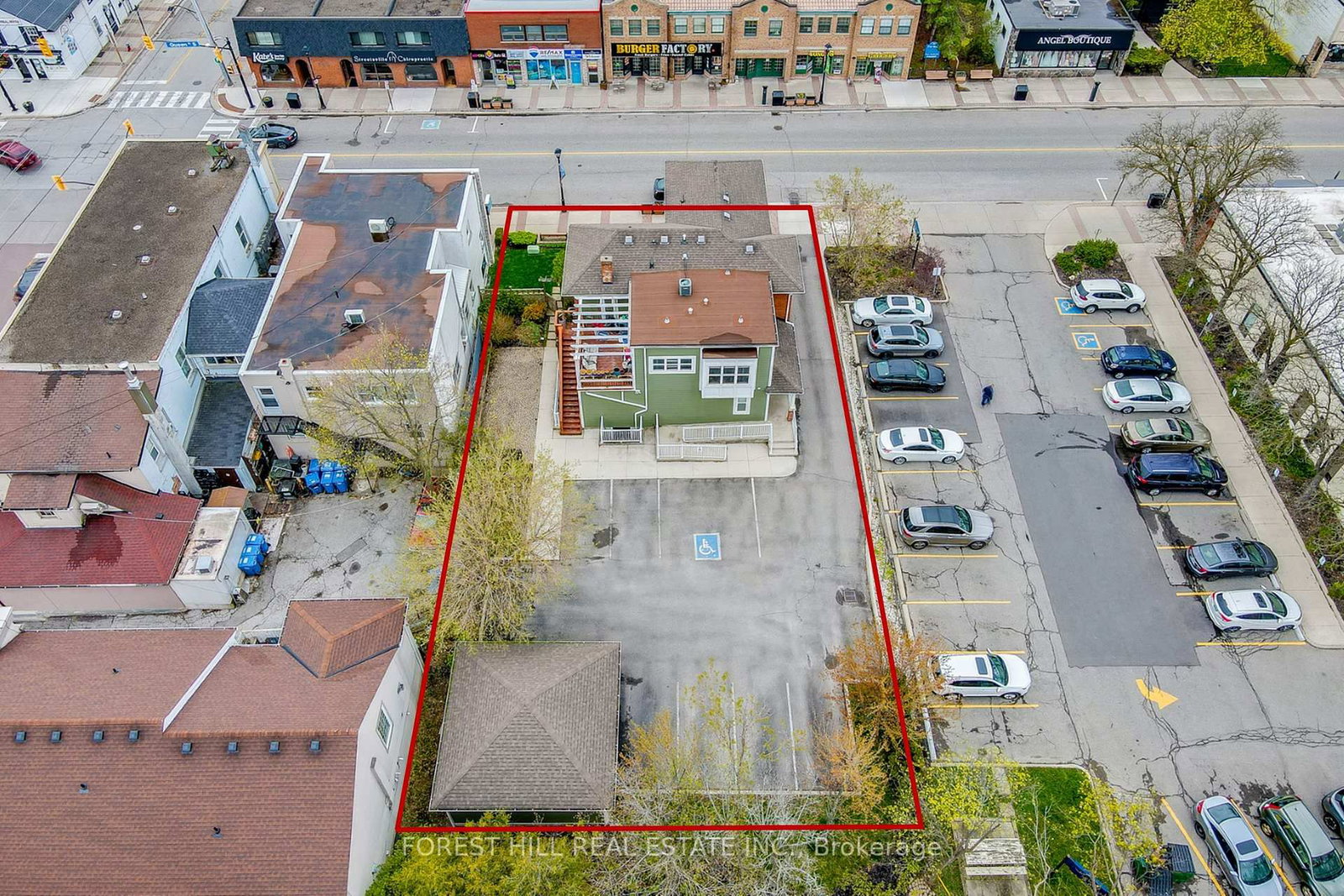 201 Queen Street S - Photo 3