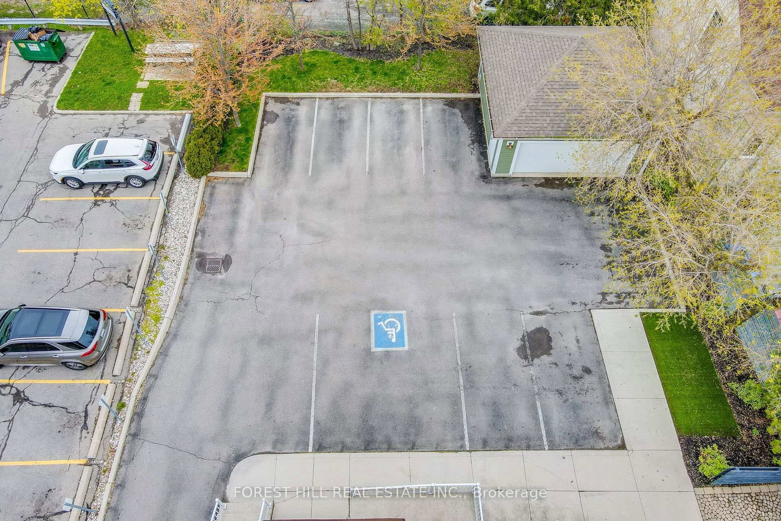 201 Queen Street S - Photo 33