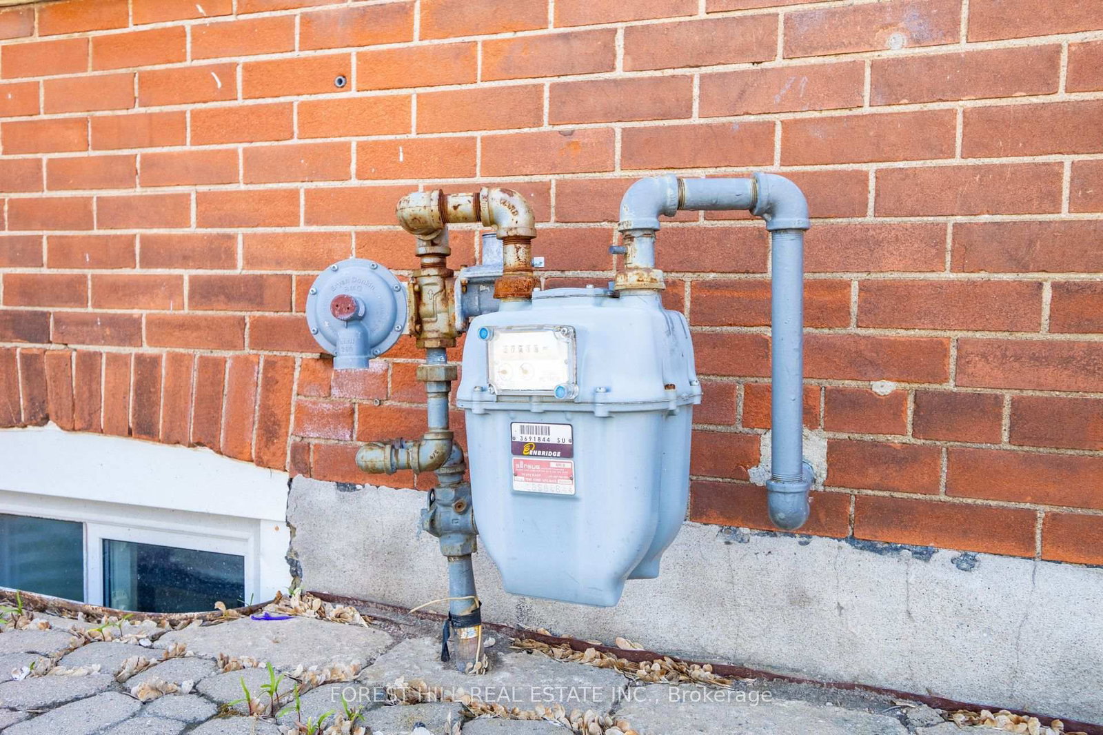 201 Queen Street S - Photo 35