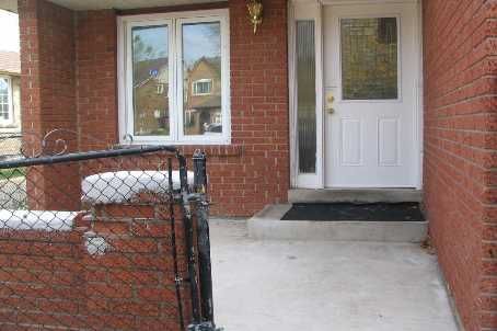 386 Hansen Rd N, Brampton, L6V3P7 | Image 3