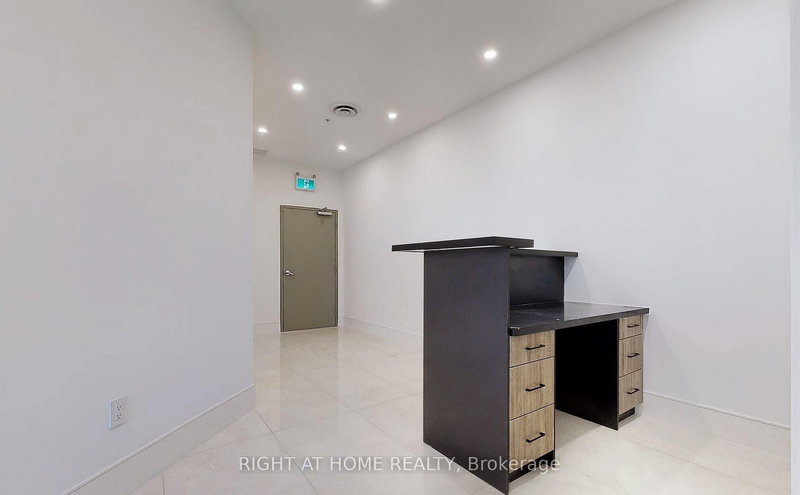 217 - 3465 Platinum Dr, Mississauga, L5M 2S1 | Image 3