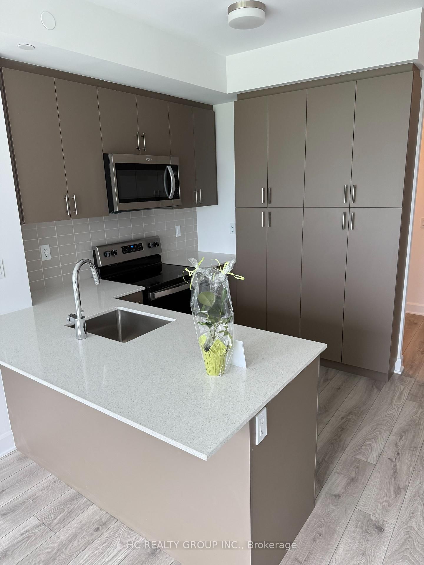 3240 William Coltson Avenue, Unit 811 - Photo 4