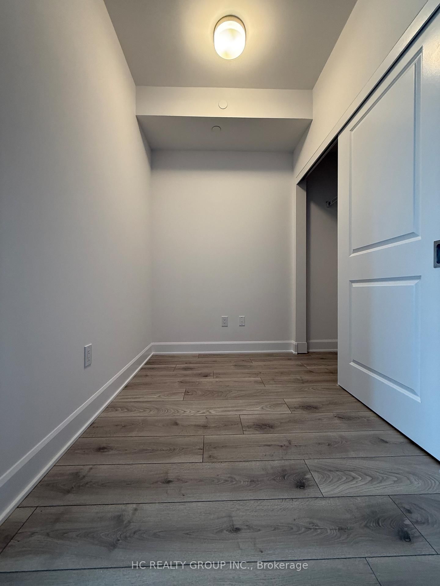 3240 William Coltson Avenue, Unit 811 - Photo 8