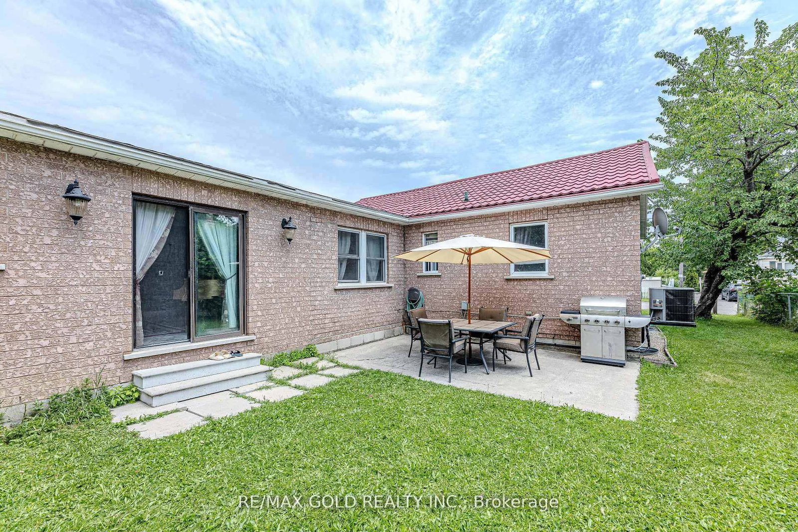 Listing Image 37