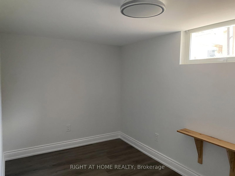 Bsmt - 9 Snowood Crt, Toronto, M3N 1E7 | Image 2