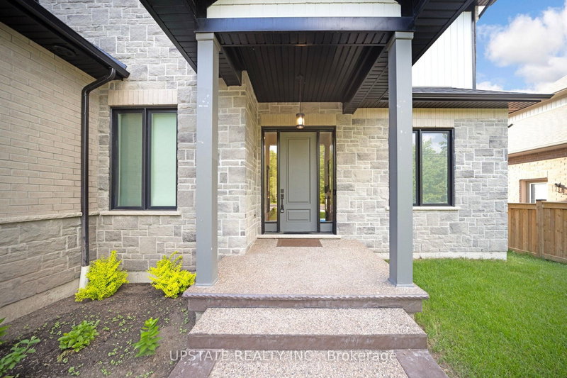 656 Bush St, Caledon, L7K 0E5 | Image 2