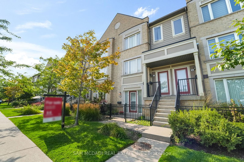 8 - 2895 Hazelton Pl, Mississauga, L5M 0S3 | Image 2