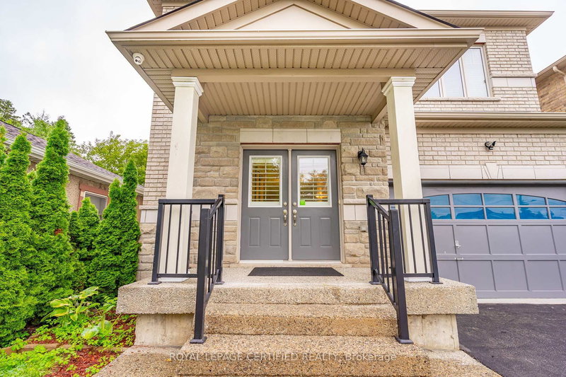 792 Glenbrook Ave, Burlington, L7T 1L7 | Image 3