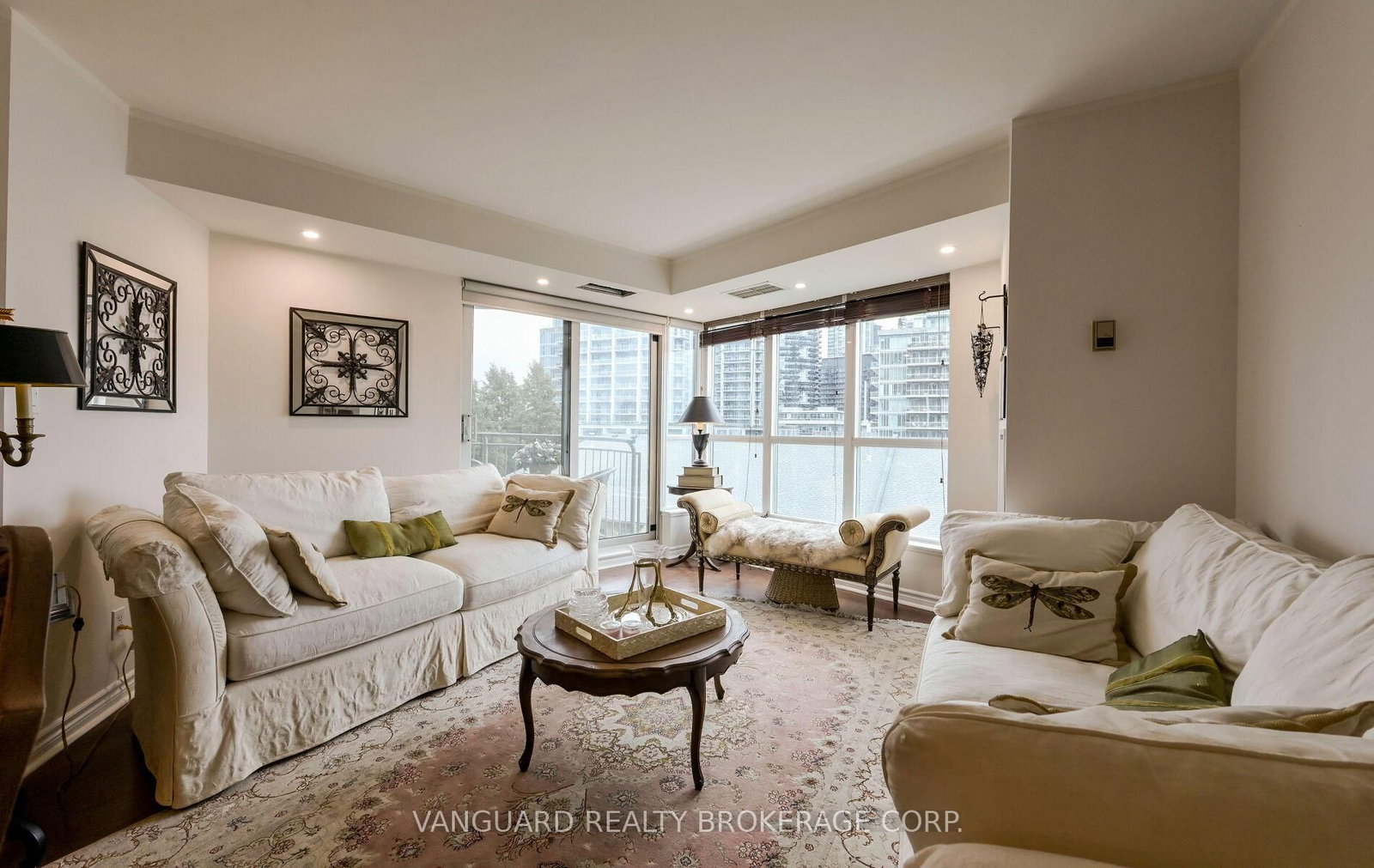 2111 Lake Shore Boulevard W • #606 • Toronto, ON photo 14