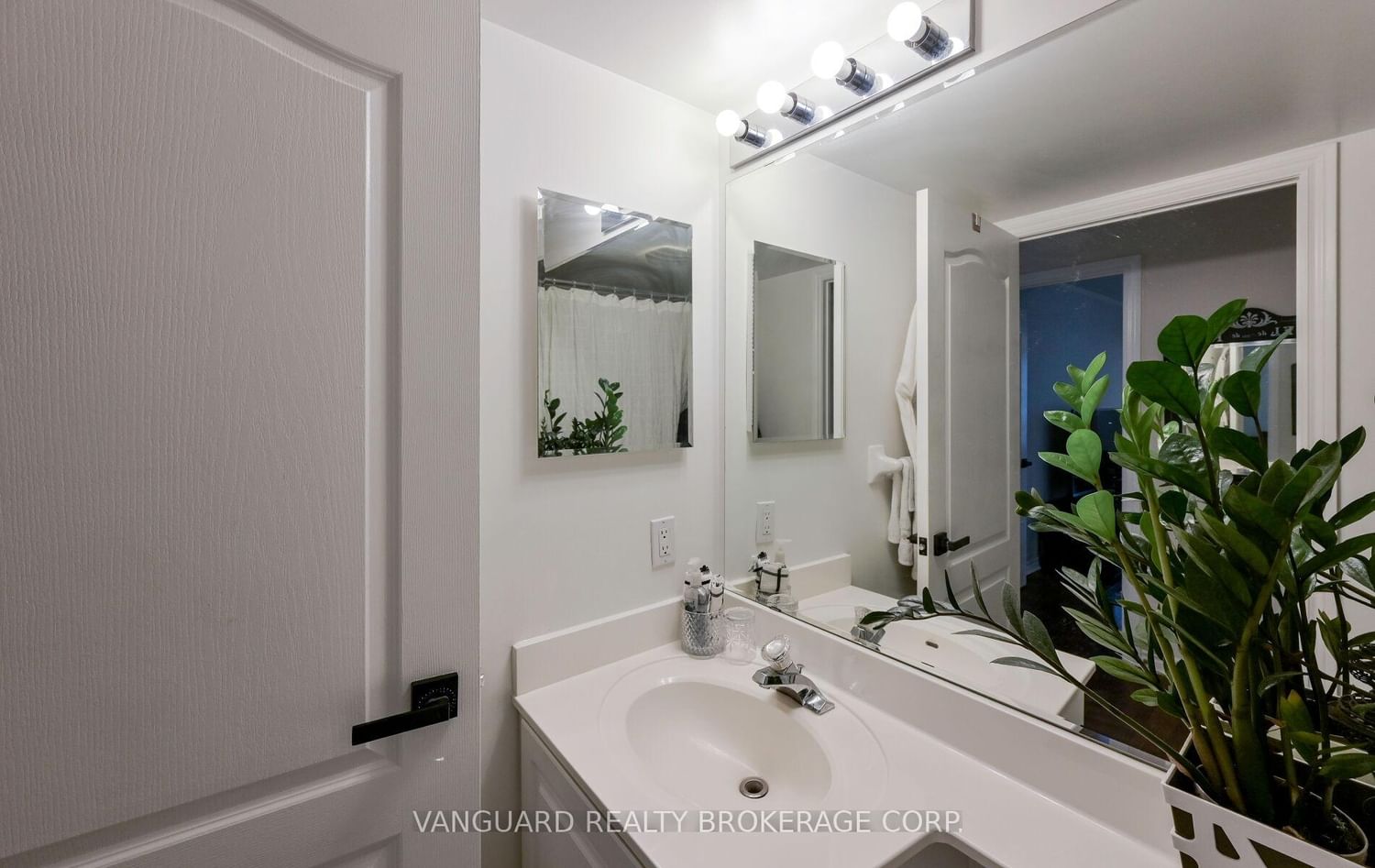 2111 Lake Shore Boulevard W • #606 • Toronto, ON photo 27