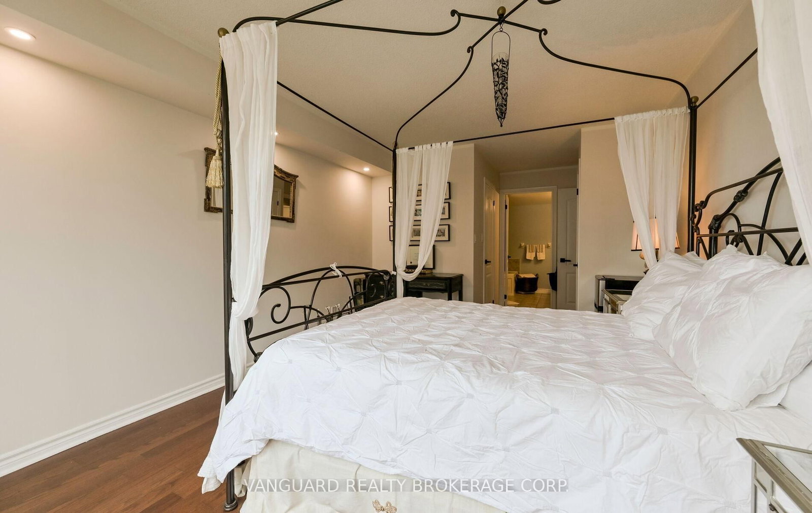 2111 Lake Shore Boulevard W • #606 • Toronto, ON photo 32