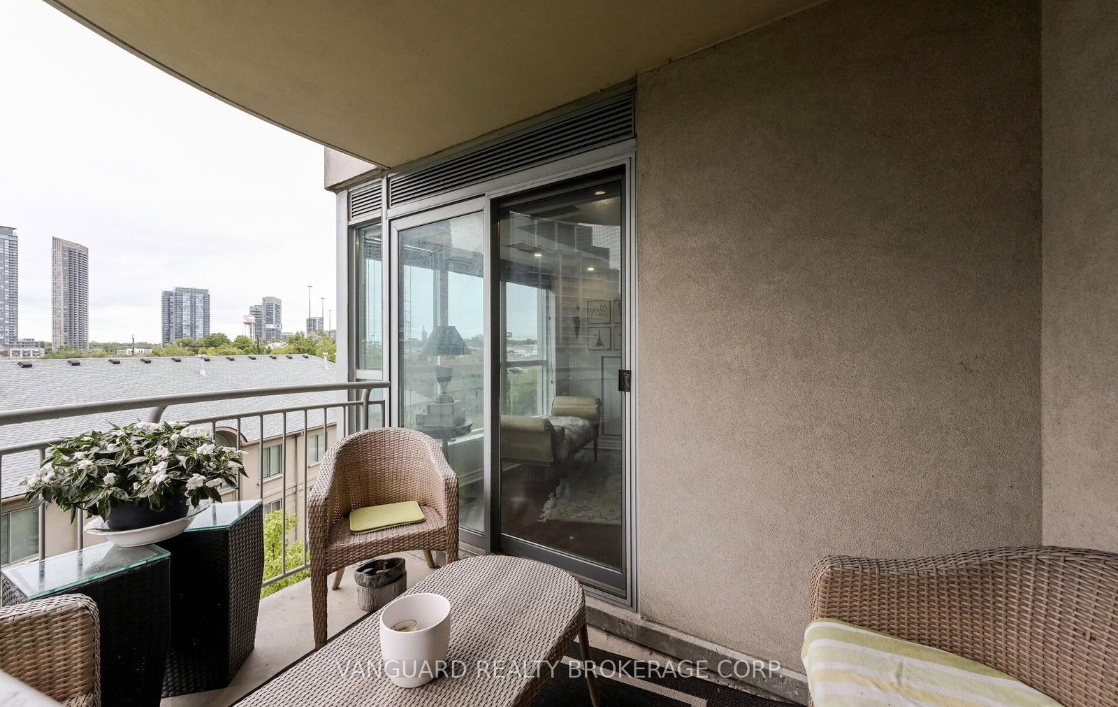 2111 Lake Shore Boulevard W • #606 • Toronto, ON photo 39