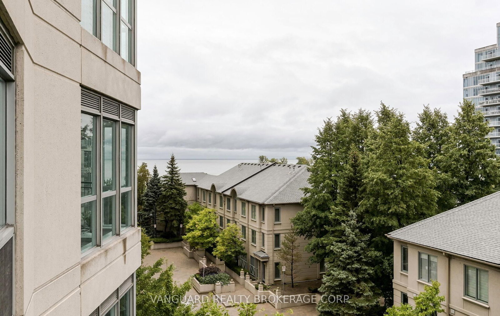 2111 Lake Shore Boulevard W • #606 • Toronto, ON photo 44