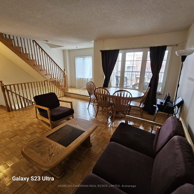 16-365 Murray Ross Parkway, Toronto, Ontario image-0-1