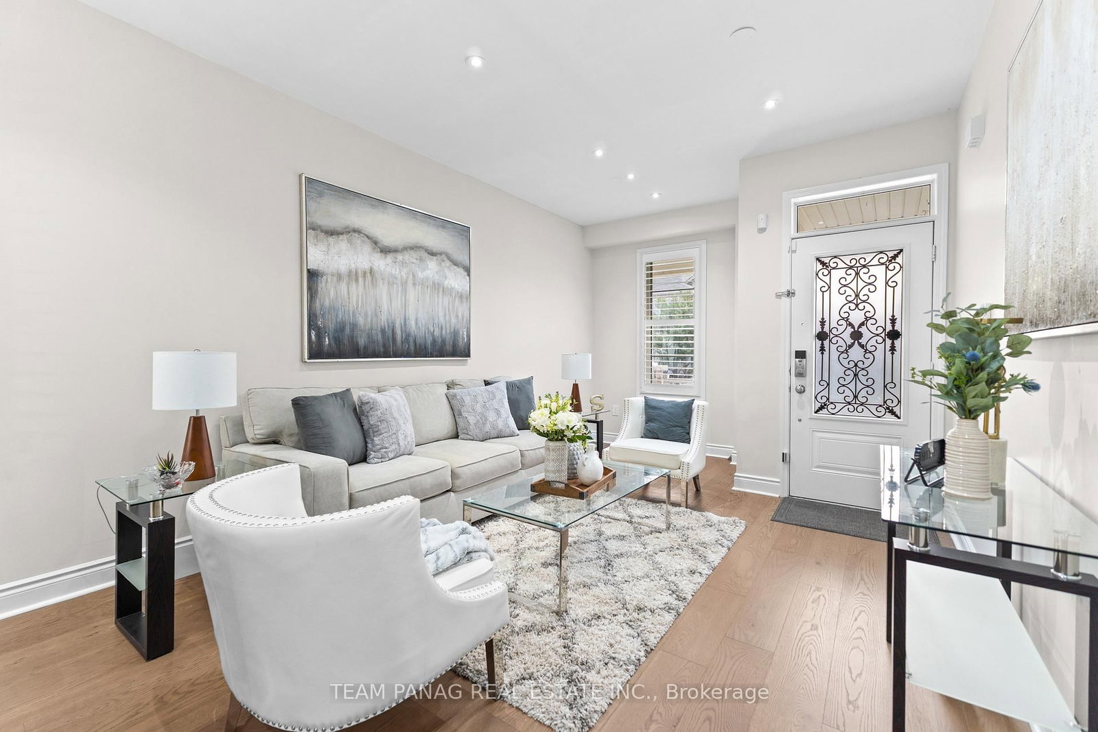 Listing Image 7