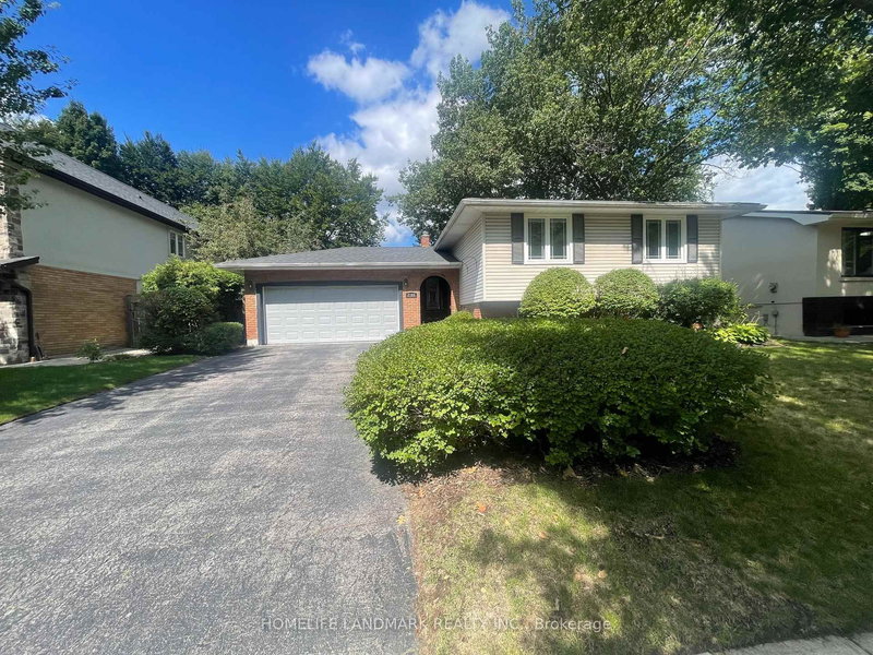 2165 Dunedin Rd, Oakville, L6J 5V2 | Image 2