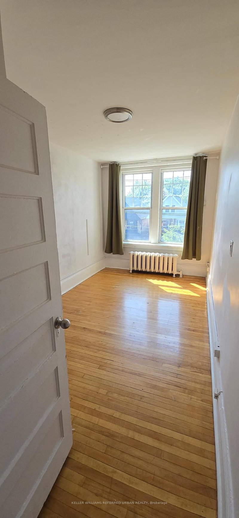 3 - 293 Roncesvalles Ave, Toronto, M6R 2M3 | Image 2