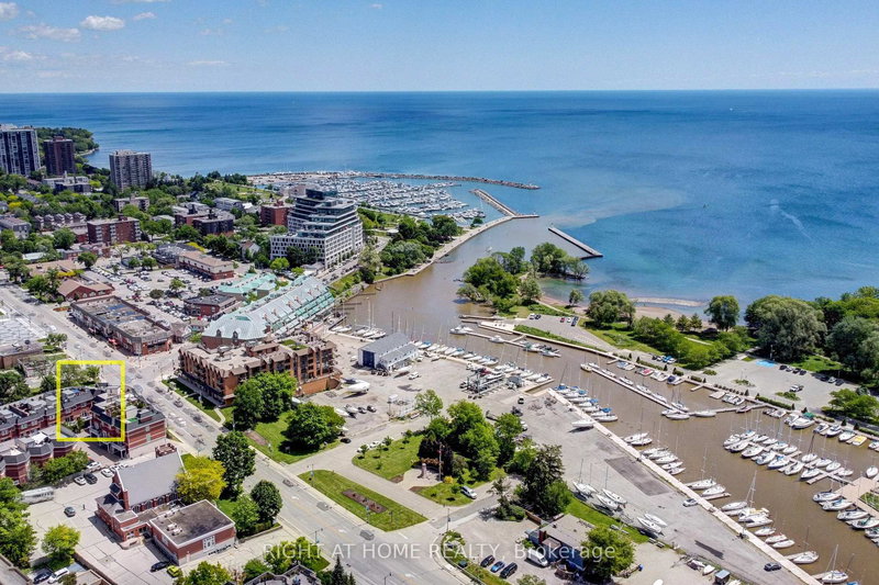 10 - 120 BRONTE Rd, Oakville, L6L 3C1 | Image 2