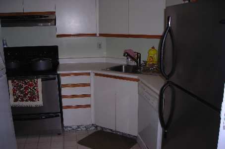 1408 - 41 Markbrook Lane, Toronto, M9V5E6 | Image 3