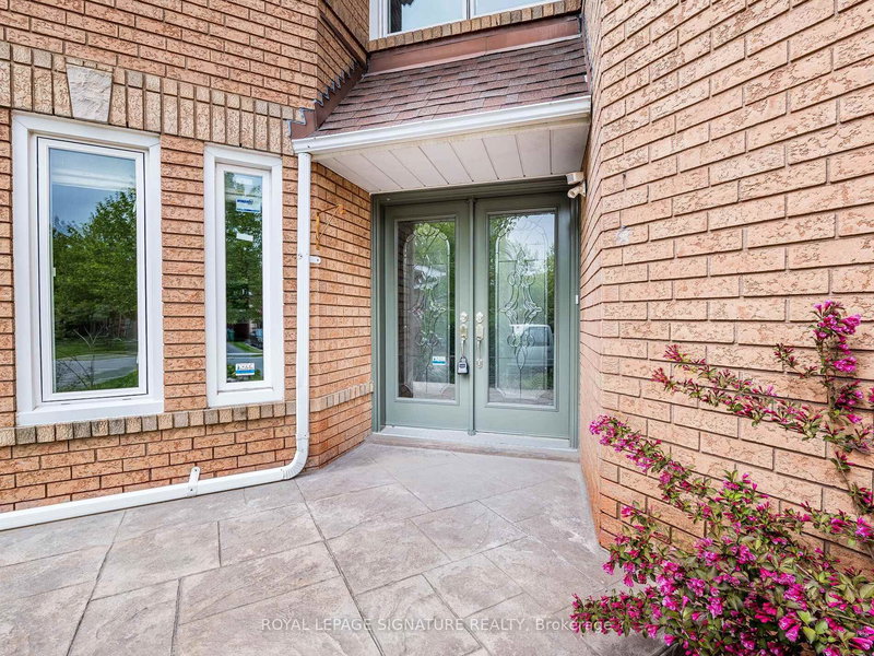 86 Valonia Dr, Brampton, L6V 4K1 | Image 3