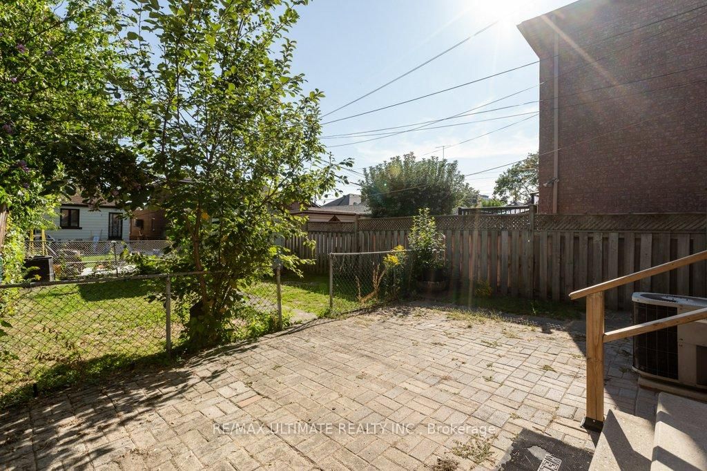 Listing Image 37