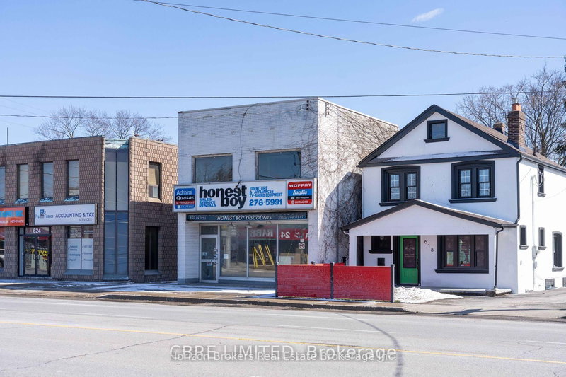 620 Lakeshore Rd E, Mississauga, L5G 1J4 | Image 2