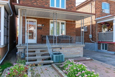 245 Belgravia Avenue — photo 3