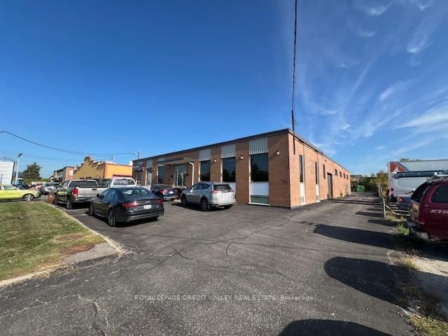 149 Milvan Dr, Toronto, M9L 1Z8 | Image 2