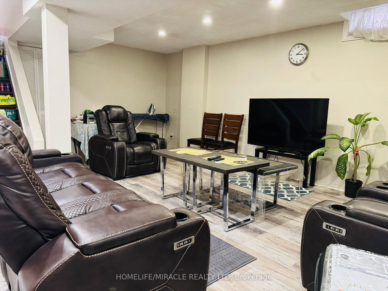 Basement - 39 Bobcat St, Brampton, L6R 1C8 | Image 2